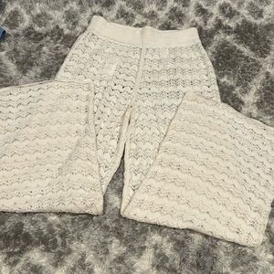 Women's Abercrombie & Fitch - ivory lace beach cover up pants - Size Medium NWT